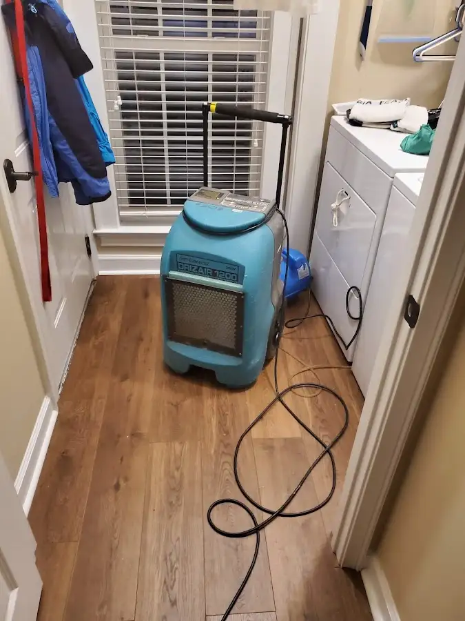 Commercial dehumidifier deployed for Flood Damage Cleanup in Tuscumbia